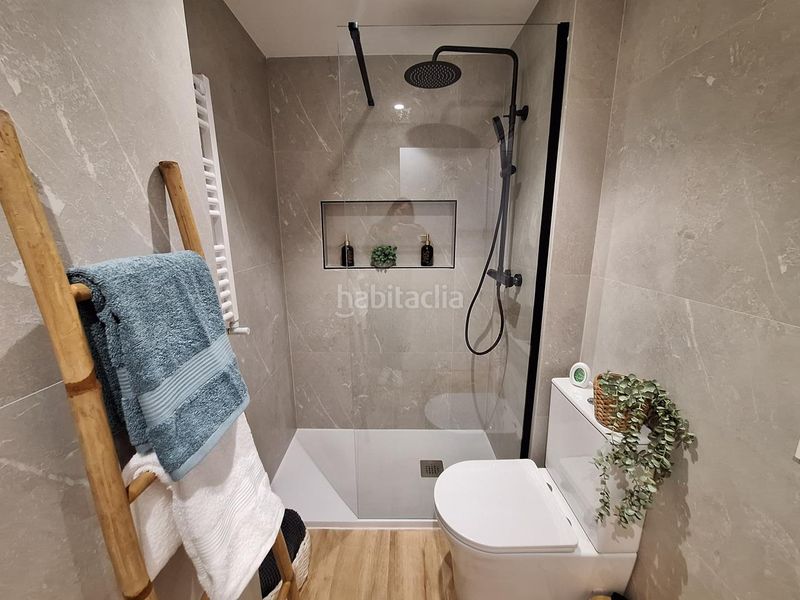 Foto b0397d19-0d1d-4b71-97b0-a20caf460244. Planta baixa amb calefacció a Zarzaquemada Leganés