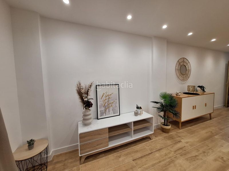 Foto e5eae78c-1828-42e2-b707-1bb4c8e43bd3. Planta baixa amb calefacció a Zarzaquemada Leganés