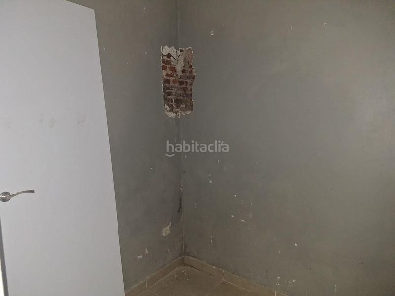 Foto 0bf2cd11-0921-4814-a8ea-292d72b72af4. Planta baixa a Numancia Madrid
