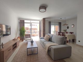 Duplex  Urbanización pueblo azahara. Precioso dúplex a solo 5 minutos de la playa decorado y amueblad