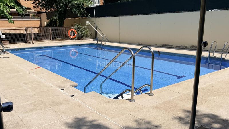Foto cc39ef85-c203-4c78-a923-ddc691bddc31. Dúplex amb calefacció aparcament piscina a Campamento Madrid