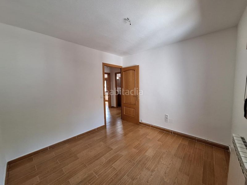 Foto 7b2f8322-f032-47dc-8f50-196f947a93b4. Towny house with heating pool in Quijorna