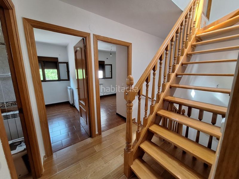 Foto c7e6f41f-6785-419b-a578-403f5b98f9ba. Towny house with heating pool in Quijorna