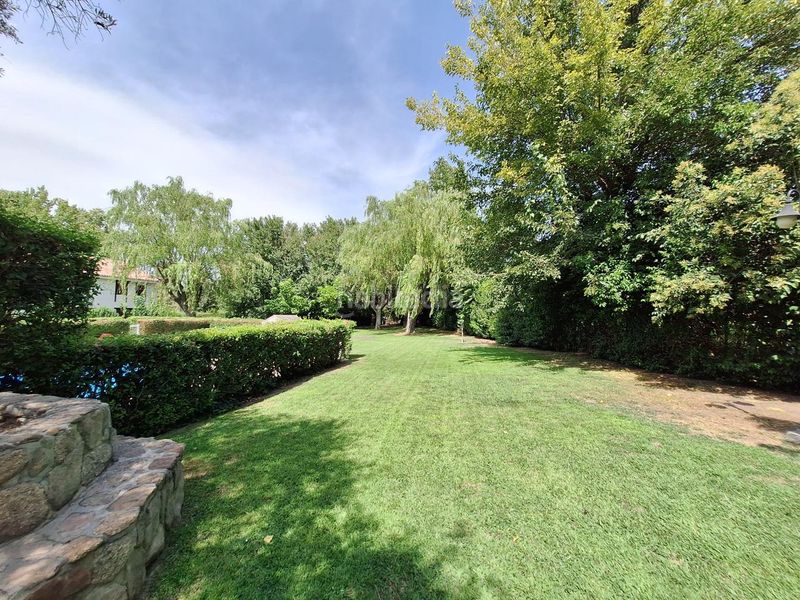 Foto cc9961f6-9941-4f1d-a5bb-6e2564f6b8b5. Towny house with heating pool in Quijorna