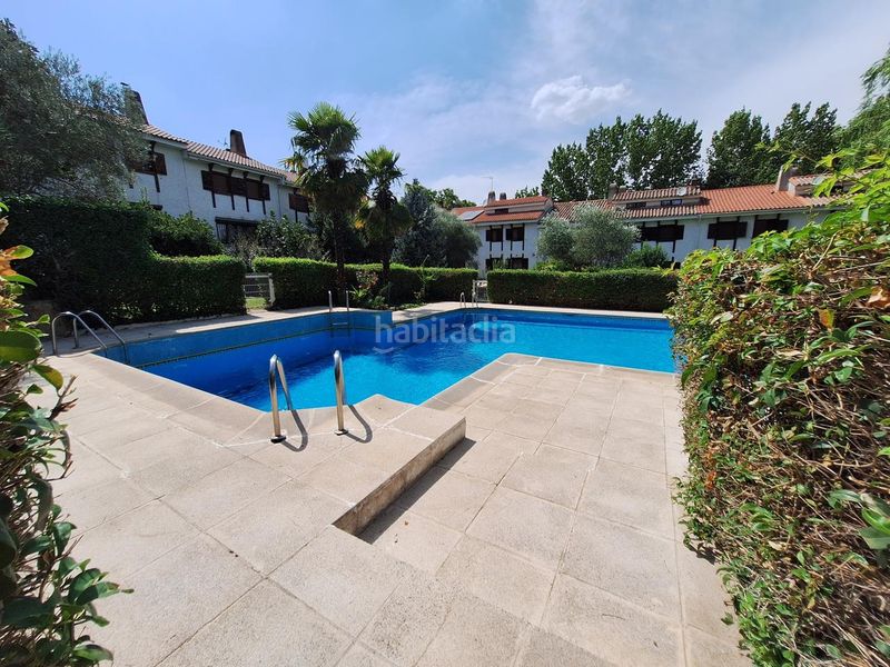 Foto e373b758-f899-4633-acd0-070e0166da3e. Towny house with heating pool in Quijorna