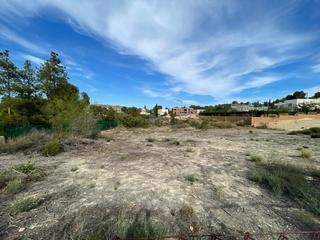 Terreny residencial a La Alcayna. Buscas el lugar perfecto para construir tu hogar?