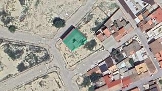 Edifici a Ceutí. Obra parada en ceutí