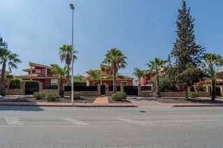 Chalet en La Alcayna. Especial para inversores
