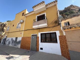 Casa a Calle garrobo 52. Casa adosada en mula, cgarrobo.