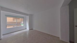 Piso en Centro. Piso céntrico en molina de segura