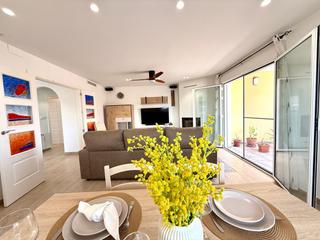 Chalet à La Alcayna. Tu hogar ideal en los olivos.