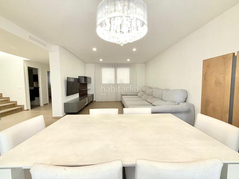 Foto 55c18fb5-5dc8-4ff9-ad5b-fb46b972cc65. Chalet avec parking dans San Antonio - San José - Los Ángeles Molina de Segura