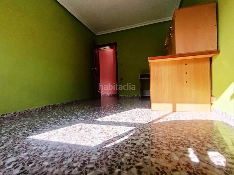 Foto 901e72f4-3add-4b7d-a917-5cf70ed6c304. Pis a Cieza