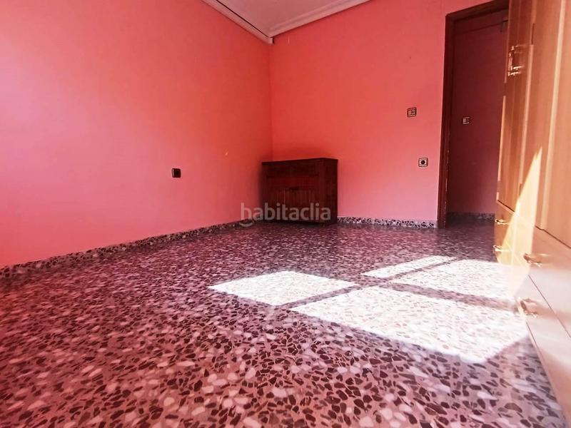 Foto c41f431f-afb6-4c33-a62a-a0ff869ee605. Pis a Cieza