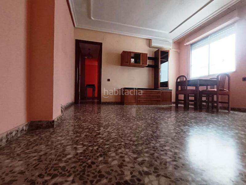 Foto eb3ce16b-edf9-495e-99cf-a6d3c71a7032. Pis a Cieza