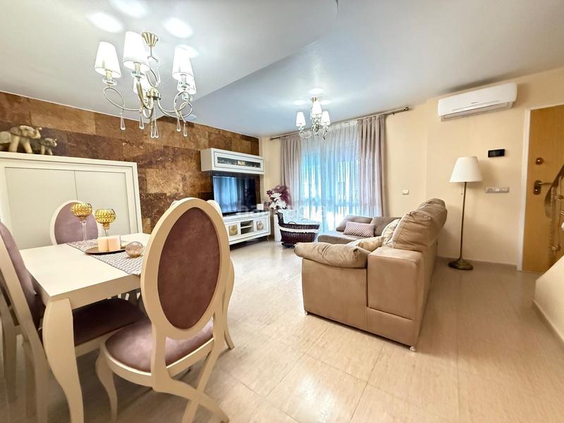 Foto 667a37dd-063d-4b69-bea8-33bb553bd0d6. Casa amb aparcament a Archena