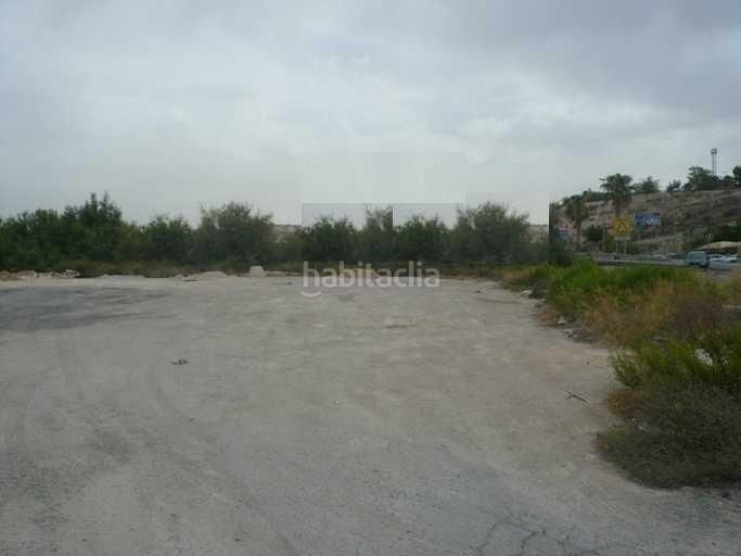 Foto 8798e830-f846-44e2-b91d-eb1d3588ec08. Terreny residencial a Cortes-Huertas Madrid
