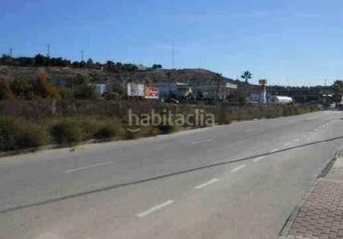 Foto f01d7494-26cf-4cce-8d21-26ee180f1a2c. Terreny residencial a Cortes-Huertas Madrid