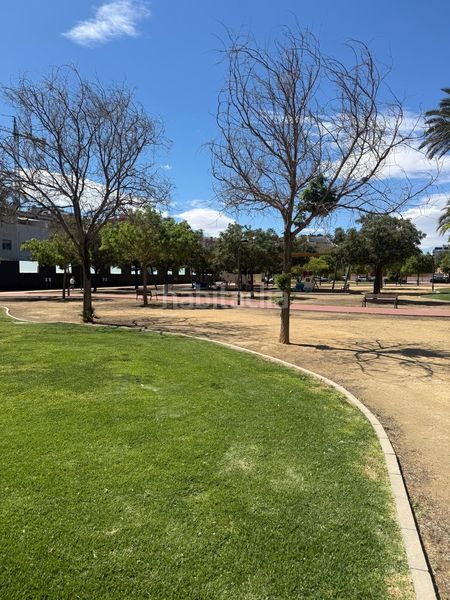 Foto ca8a154b-f61a-425b-9a48-1da194b556e1. Pis amb aparcament a Juan Carlos I Murcia