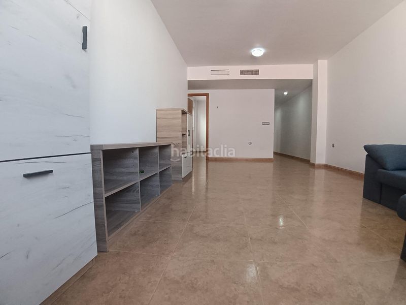 Foto ba300159-cb09-48a2-a5e1-50f62d89f7a9. Pis amb aparcament a Ceutí