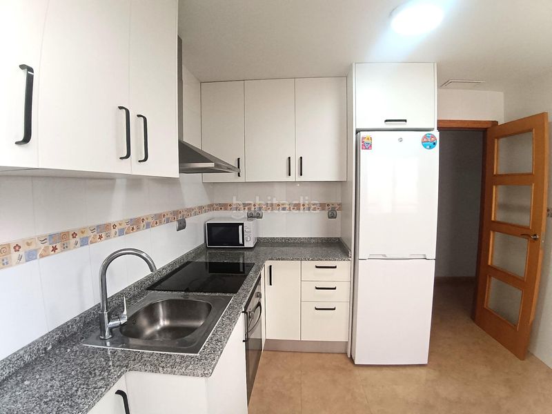 Foto e51b8095-1c15-4337-b3fb-a7de64906fac. Pis amb aparcament a Ceutí