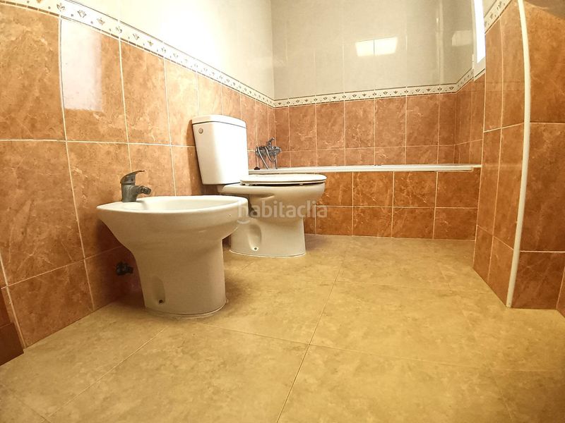 Foto edfec8e0-e619-48ca-8be1-e013346ad9de. Pis amb aparcament a Ceutí