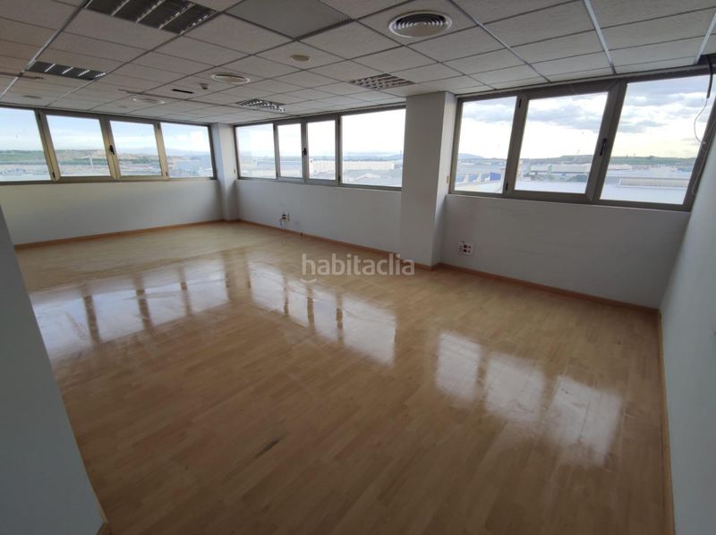Foto a6974a37-7e25-46fa-97f0-6dee27593de5. Ufficio in Ceutí