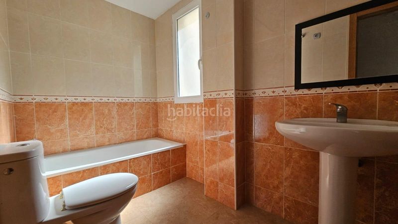 Foto 0f420ff8-fb79-4b48-a177-45d9ef443bae. Pis amb aparcament a Ceutí