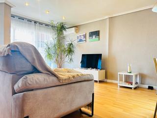 Etagenwohnung  Segarra riber. Piso en plaza doctor marañon