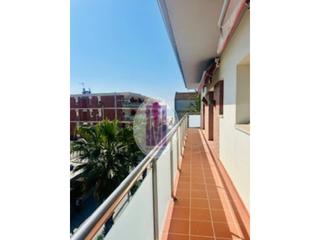 Pis  Avda .banys. Fantastico inmueble a 50 metros caminado al mar