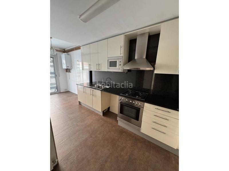 Foto b1cb9e70-10ba-4d85-8431-f9f2378ccf90. Piso espectacular piso en venta en Vilamarina Viladecans