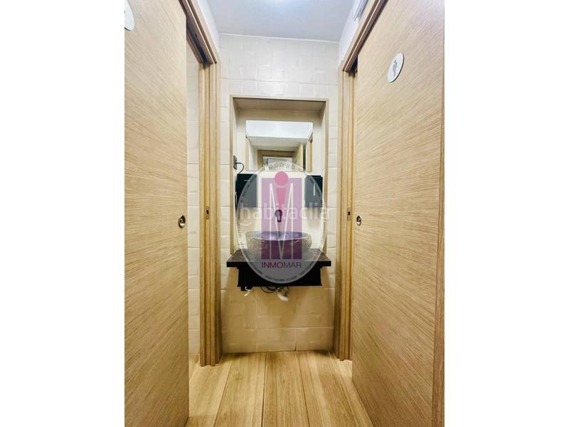 Foto 00bc0d4f-584e-4a72-b378-077b349fcc37. Pas-de-porte local commercial dans Lluminetes Castelldefels