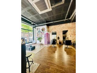Pas-de-porte Local commercial  300. Traspaso de preciosa peluqueria por cambios personales