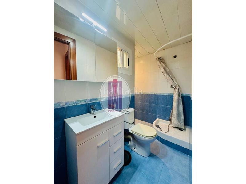 Foto 0f2ca1c6-97a0-4b1a-b3c6-e47f4d960426. Piso buscas un piso amplio y luminoso ? en Can Vinader Castelldefels