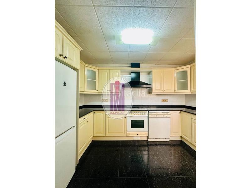 Foto 0f85d619-4232-4ec0-9b68-f034f3bf7d1c. Piso buscas un piso amplio y luminoso ? en Can Vinader Castelldefels