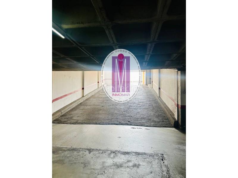 Foto 5a4ed3ad-1545-4128-80b7-7d0ea3c42965. Aparcament cotxe a Centre Castelldefels