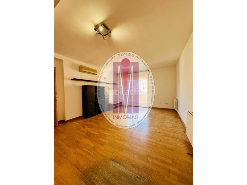 Foto 8d77dab2-0969-4fa4-ad68-c3b92d759050. Dúplex amb calefacció aparcament a Castell-Poble Vell Castelldefels