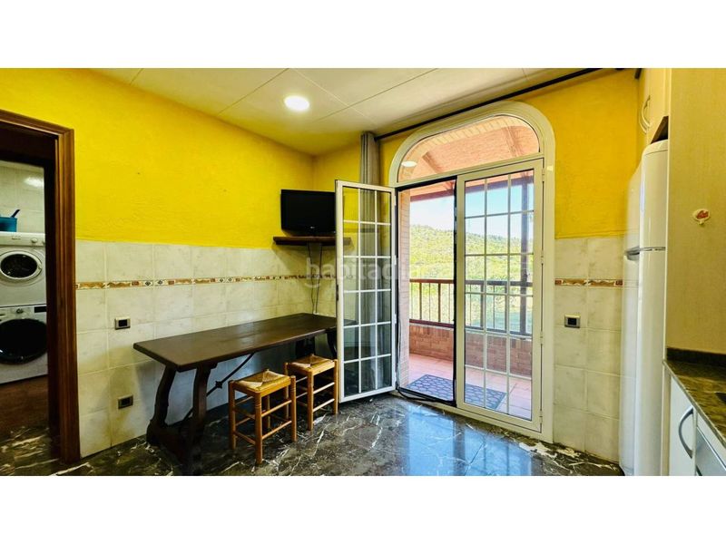 Foto 302b36a3-0a40-4c38-b230-736080dcfab8. Casa amb calefacció aparcament piscina a Begues