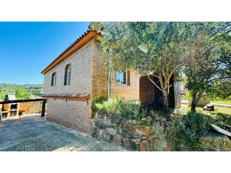 Foto 723c239c-c103-47e3-b438-ae6db3eafc8f. Casa amb calefacció aparcament piscina a Begues