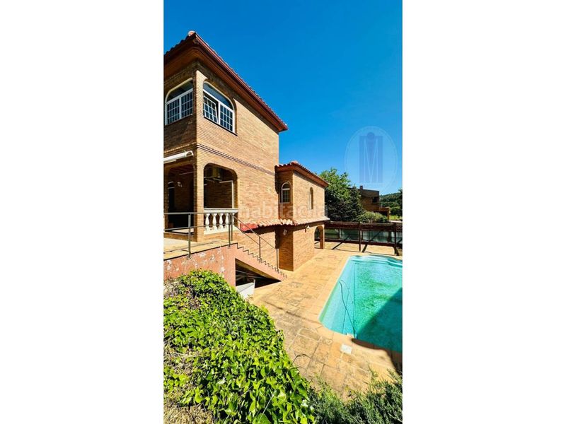 Foto e62abea9-f6da-46cf-9592-a4cd3472ec8c. Casa amb calefacció aparcament piscina a Begues
