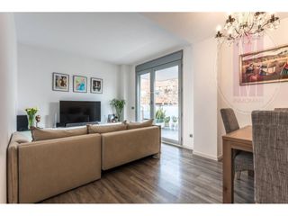 Piso  Calle de esperança marti. Piso en venta en esplugues de llobregat08950
