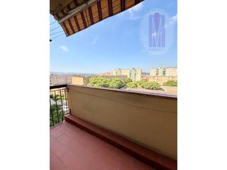 Pis  Calle aprestadors. Piso en venta en sabadell