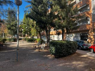Local commercial  De francesc layret. Local en venta en riera