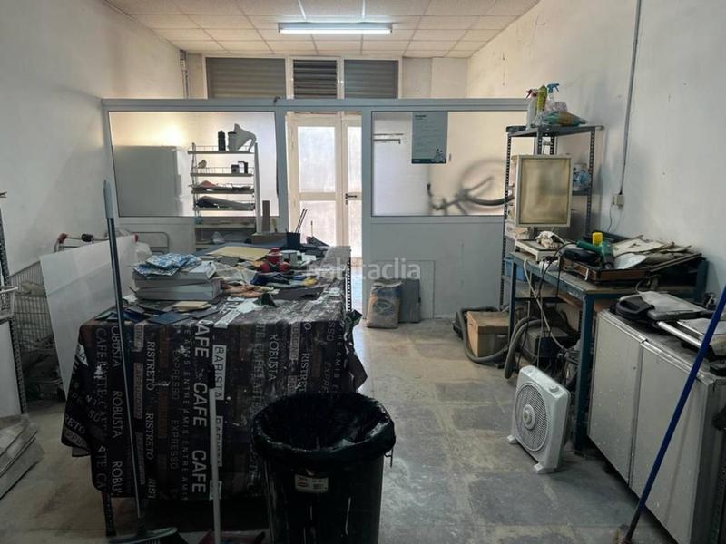 Foto dfc2e388-421e-4510-a497-238969a8156f. Locale commerciale in Riera Cornellà de Llobregat