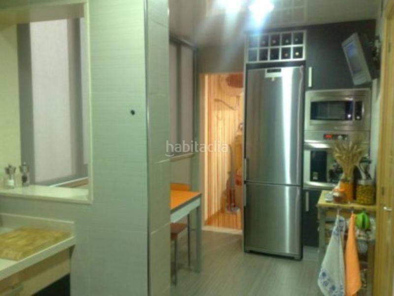 Foto 4963c070-9750-40fd-ac0a-dd8a381e93d4. Dúplex oportunidad en cornella en Centre Cornellà de Llobregat