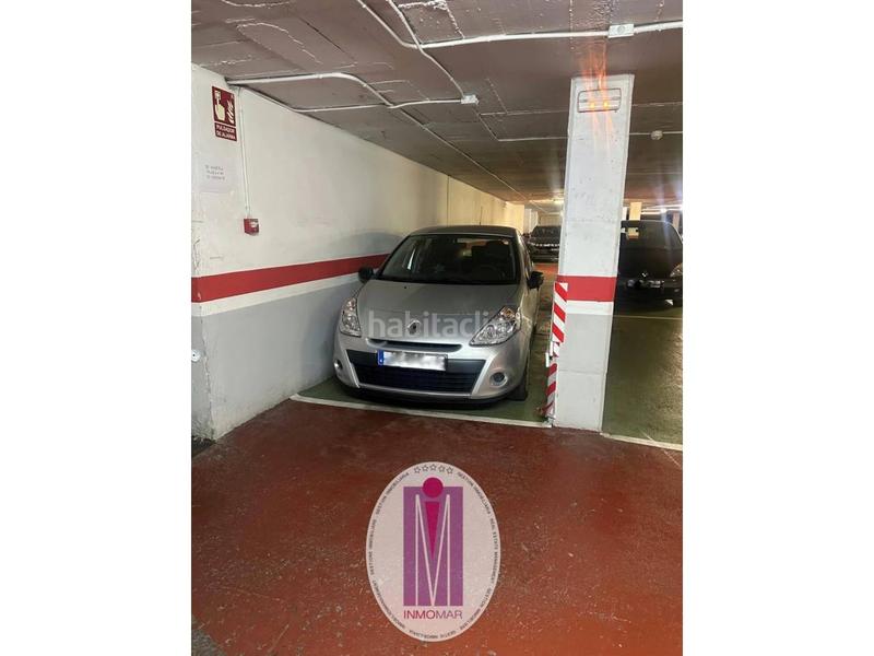 Foto d92ef9e7-75b9-43f6-ba4a-6f7702b78b81. Parking coche venta de plaza de parking en Centre Castelldefels