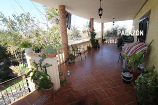 Xalet a Catral. Chalet en venta en crevillente alicante, muy cerca de catral