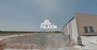 Finca rústica a Dolores. Parcela industrial en venta en dolores alicante