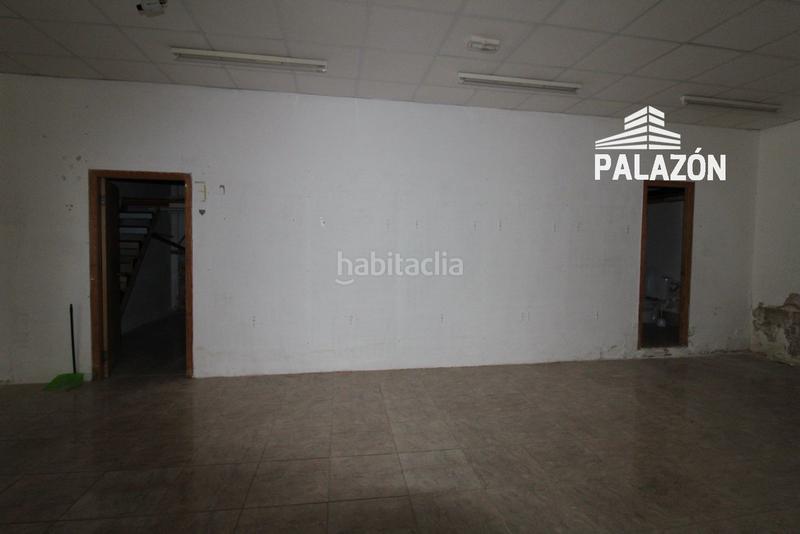 Foto d89b2cb1-bfc8-462e-8a5b-e19cae8df38b. Local comercial a Catral