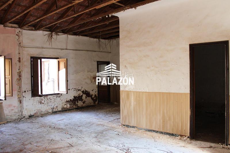 Foto 3d541f8b-1693-4c86-baae-6c507fc4b032. Casa  de pueblo en venta alicante, a reformar en Albatera